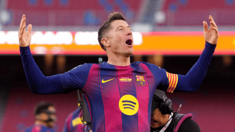 Lewandowski sufre fractura facial y será baja ante el Atlético en Copa del Rey