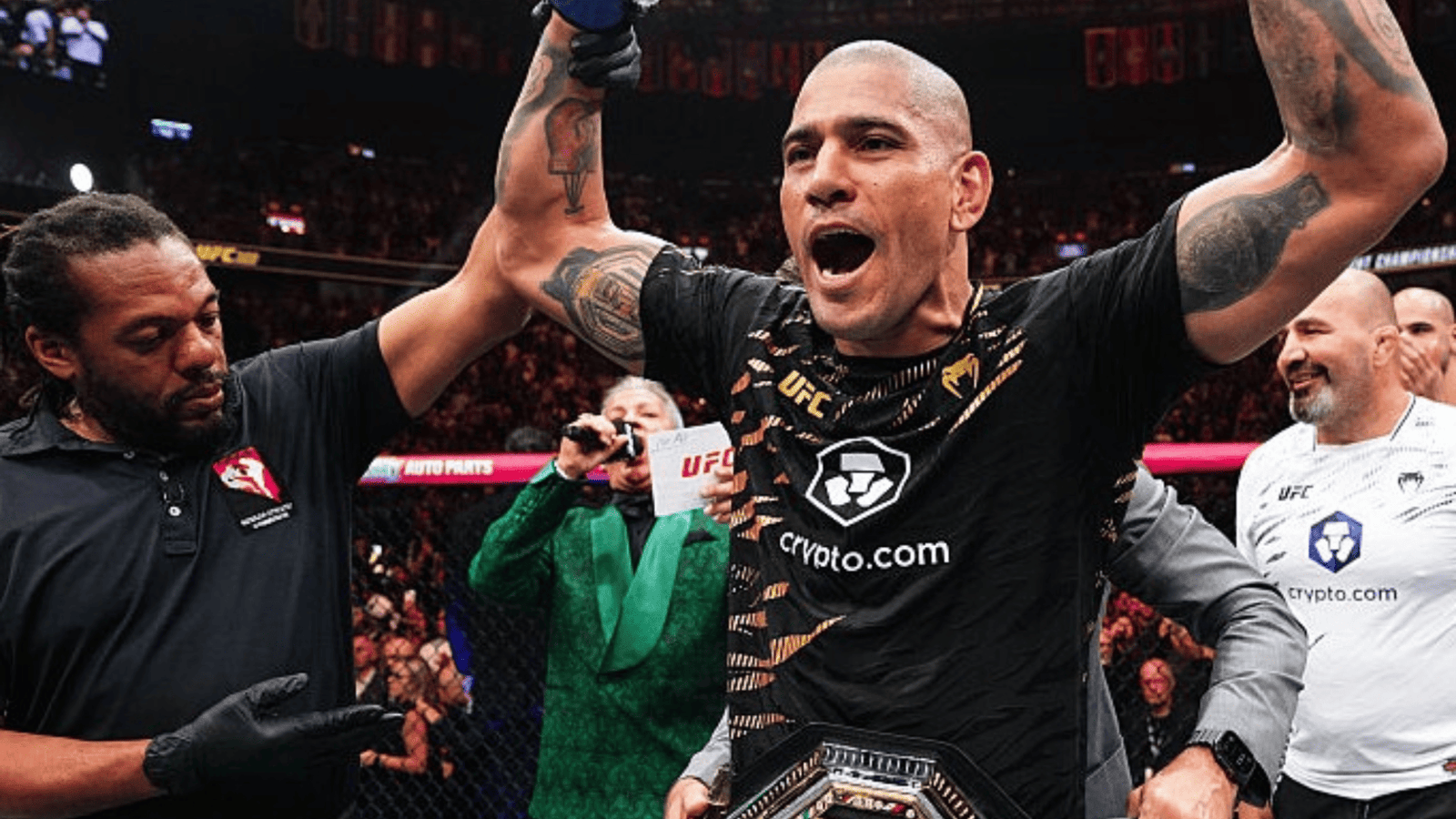 Alex Pereira hace historia al subir al Peso Pesado en la UFC