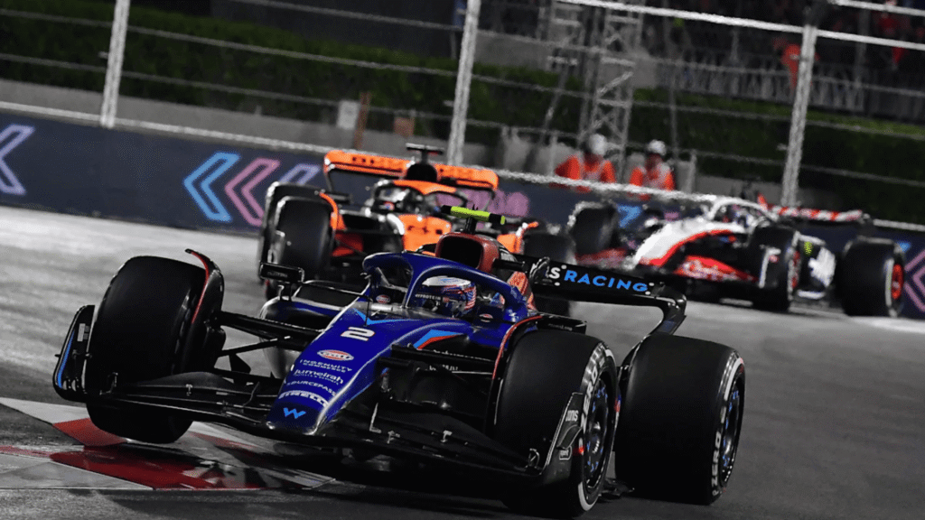 Equipos clientes de Mercedes cuestionan la falta de información sobre el motor