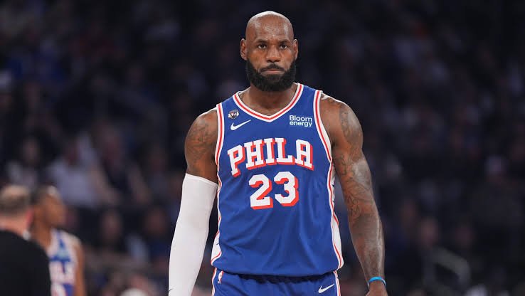 LeBron firma en Filadelfia la mayor remontada de su carrera